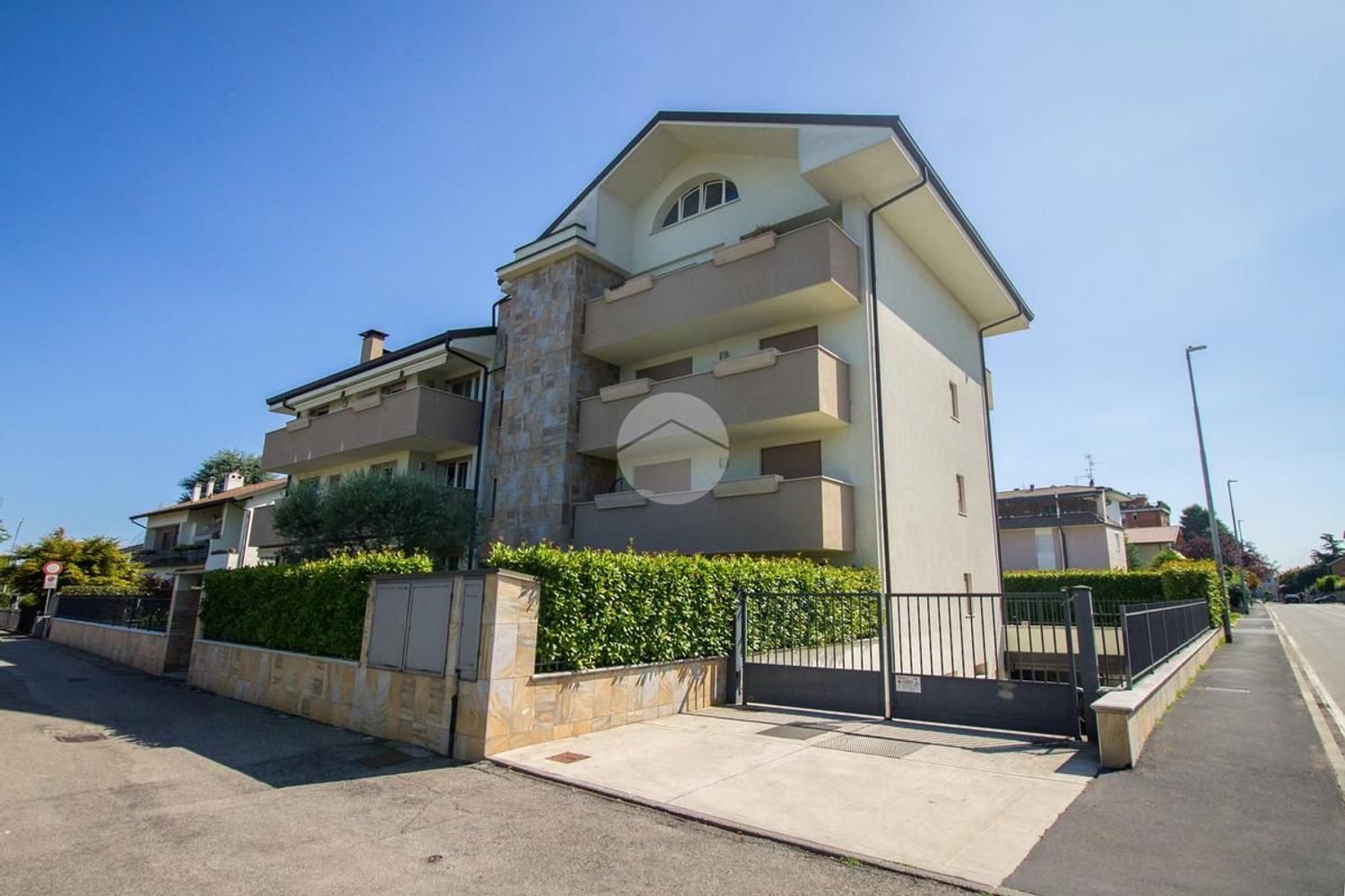 3 rooms Apartment in Garbagnate Milanese, Italy No. 314161