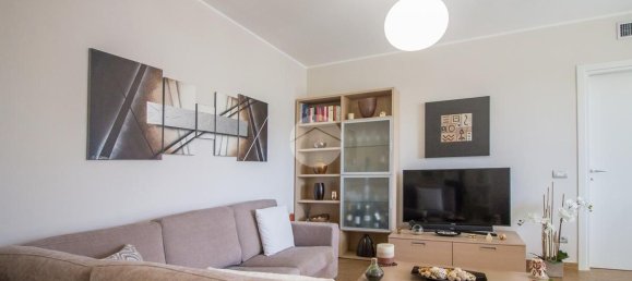 3 rooms Apartment in Garbagnate Milanese, Italy No. 314161 6