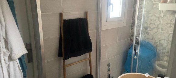 3 rooms Apartment in Sainte-Genevieve-des-Bois, France No. 330375 5