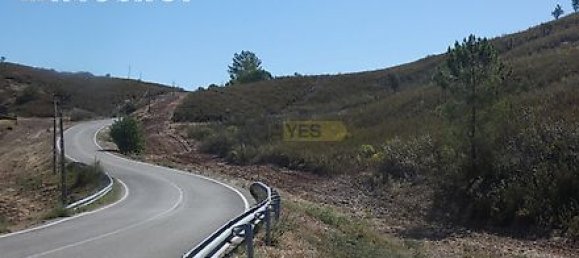 282m² Land in Mexilhoeira Grande, Portugal No. 38923 2