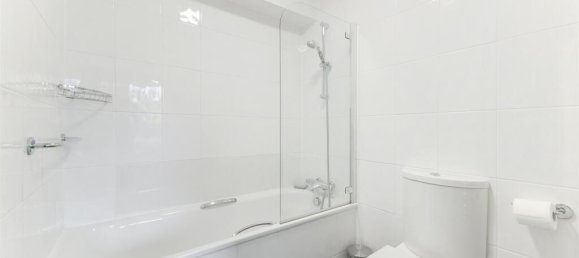 1 bedroom Apartment in Epsom, United Kingdom No. 9741 17