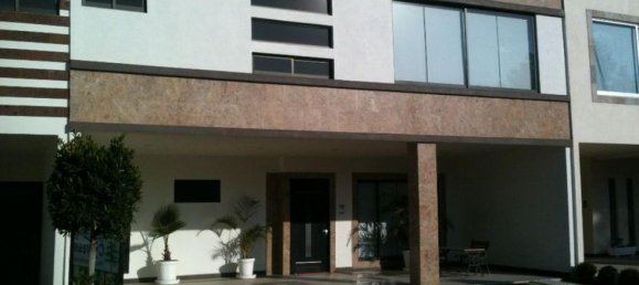 Casa de 3 dormitorios en Puebla, Mexico No. 145735 2