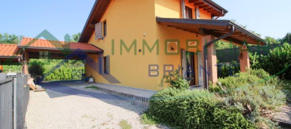 2 غرف نوم فيلا في Somma Lombardo, Italy رقم 108060 3