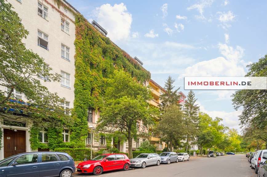 Квартира с 2 комнатами в Кройцберг, Германия № 324588