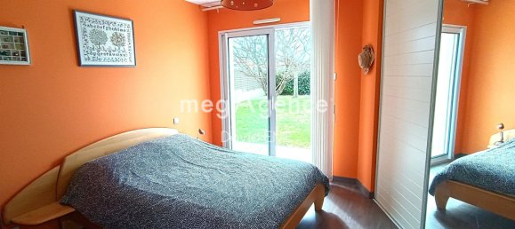 5 bedrooms House in Aizenay, France No. 106278 11