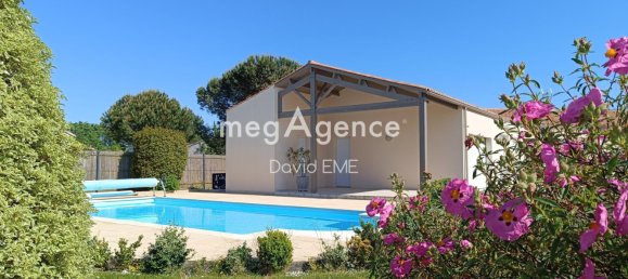 5 bedrooms House in Aizenay, France No. 106278 3