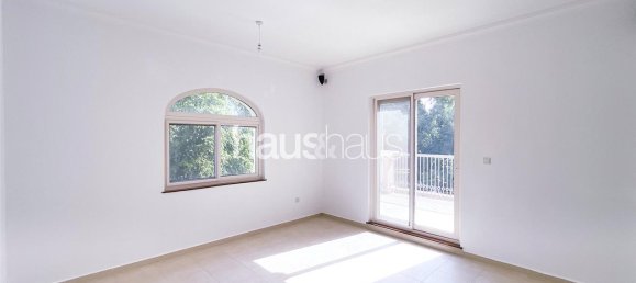 Villa de 5 dormitorios en Dubai Sports City, UAE No. 98562 4