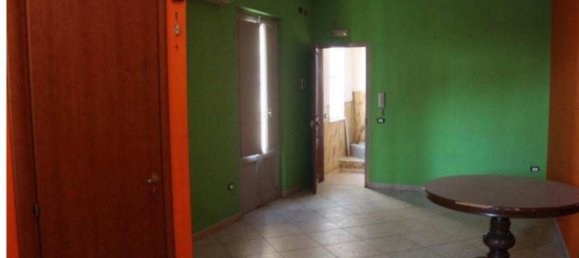 3 rooms Apartment in Scordia, Italy No. 296919 6