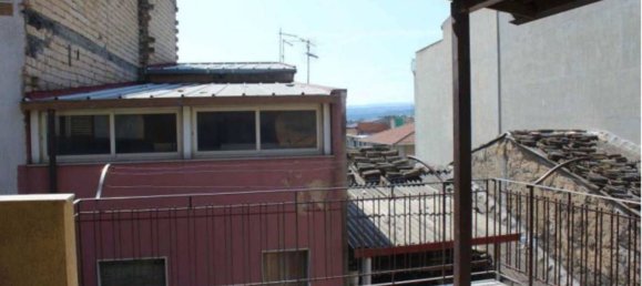 3 rooms Apartment in Scordia, Italy No. 296919 4