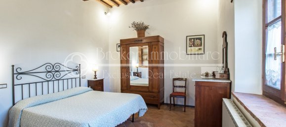 Casa de 9 dormitorios en Montepulciano, Italy No. 230389 21