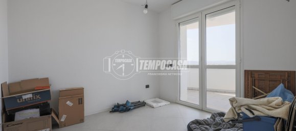 3 Schlafzimmer Gewerbliche Immobilie in Calderara di Reno, Italy, Nr. 354157 15