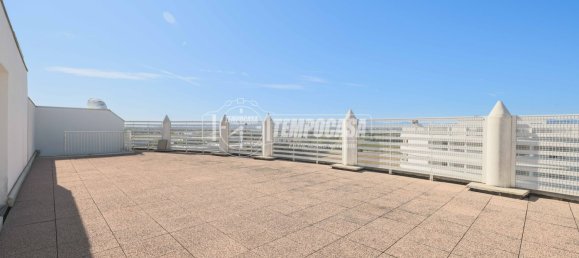 3 Schlafzimmer Gewerbliche Immobilie in Calderara di Reno, Italy, Nr. 354157 10