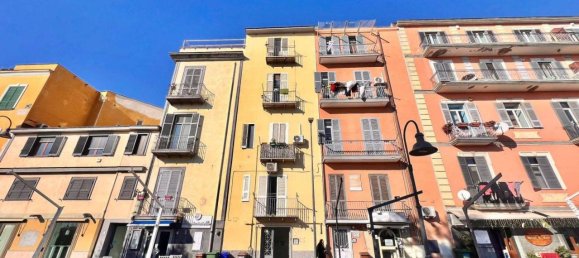 2-salle Appartement à Pozzuoli, Italy No. 32002 27