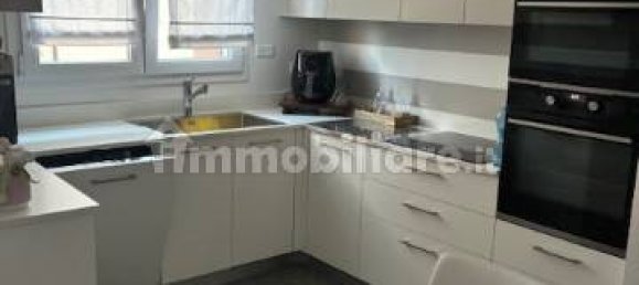 2 bedrooms Apartment in Milan, Italy No. 272567 10