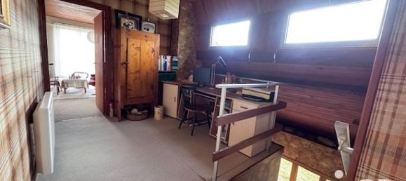 Casa de 5 dormitorios en Le Poinconnet, France No. 301823 17