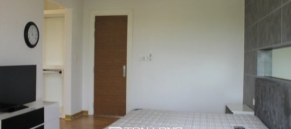 4 bedrooms Villa in Long Bien, Vietnam No. 846 12