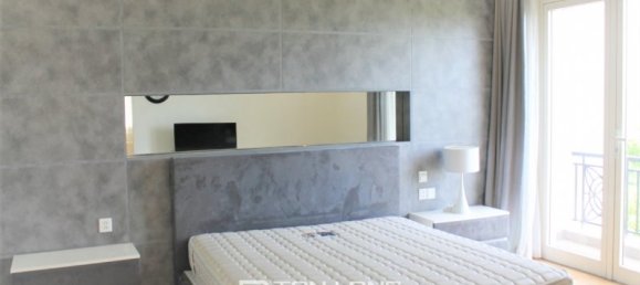 4 bedrooms Villa in Long Bien, Vietnam No. 846 7