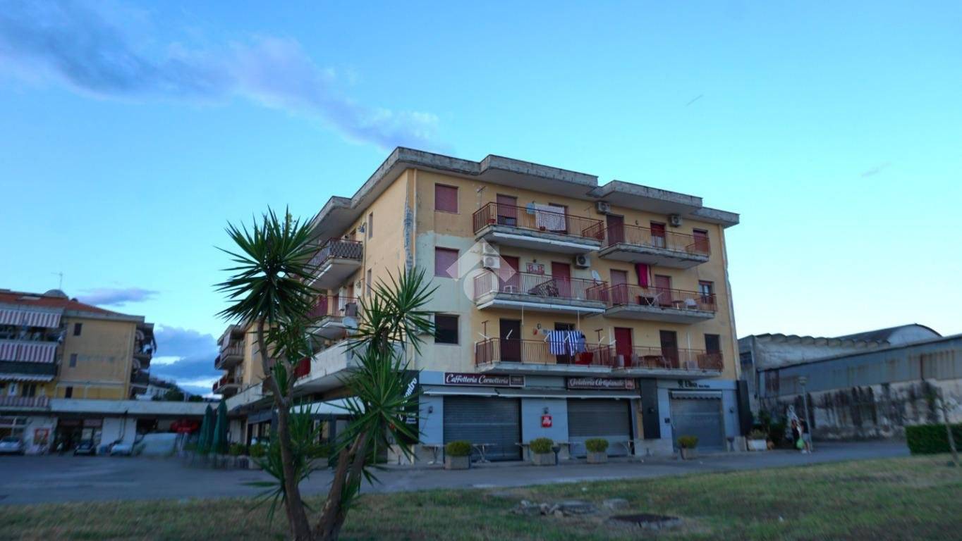 60m² Garage in Montecorvino Pugliano, Italy No. 292832