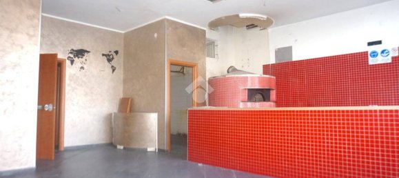 60m² Garage in Montecorvino Pugliano, Italy No. 292832 7