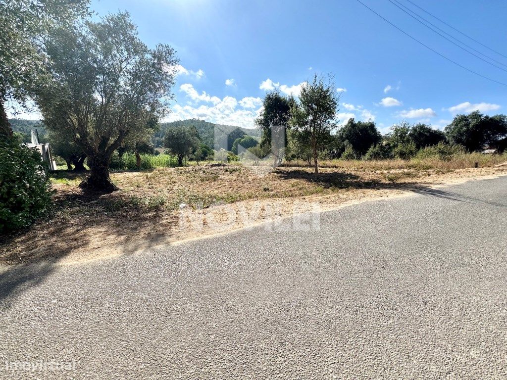 1132m² Land in Leiria, Portugal No. 339634