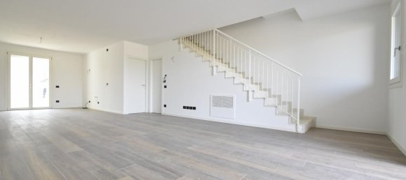 4 rooms Villa in Sona, Italy No. 9148 30