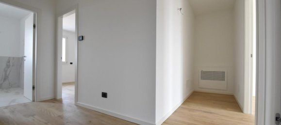 4 rooms Villa in Sona, Italy No. 9148 6