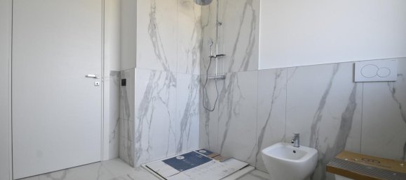 4 rooms Villa in Sona, Italy No. 9148 9