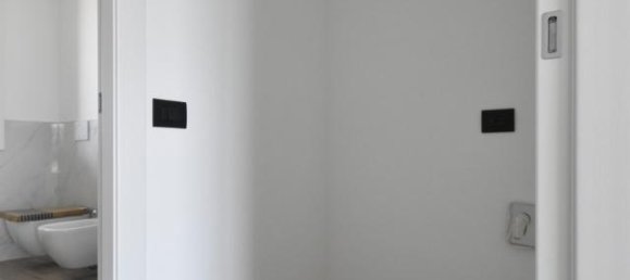 4 rooms Villa in Sona, Italy No. 9148 5