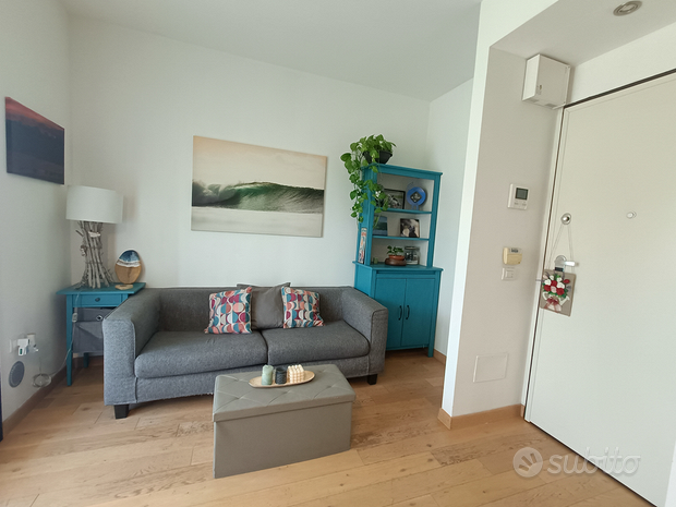 1-Zimmer Gewerbliche Immobilie in Scandicci, Italy, Nr. 276782