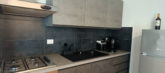 1-Zimmer Gewerbliche Immobilie in Scandicci, Italy, Nr. 276782 2