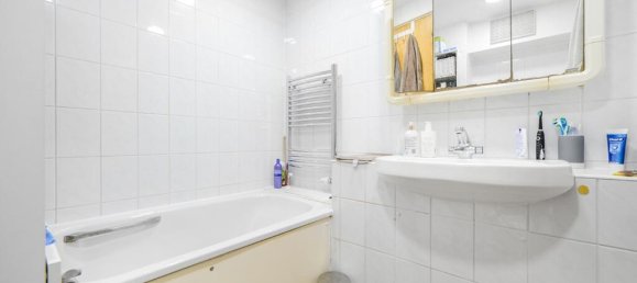 1 bedroom Apartment in London, United Kingdom No. 8270 16