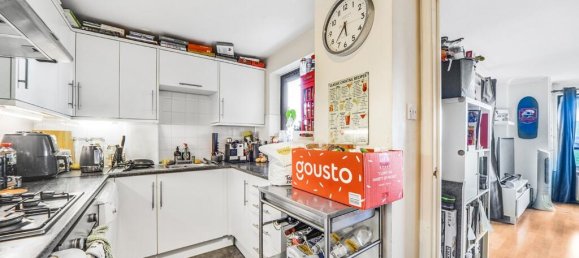 1 bedroom Apartment in London, United Kingdom No. 8270 15