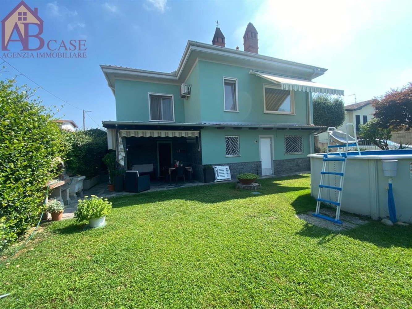 4 غرف نوم فيلا في Gambolò, Italy رقم 364833