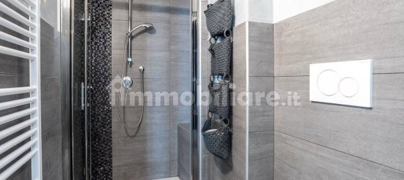 1 bedroom Apartment in Milan, Italy No. 319919 16