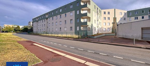 2 bedrooms Apartment in Evry, France No. 322169 11