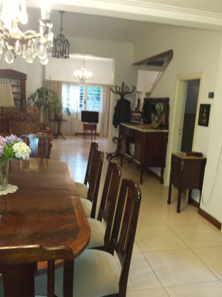 Дом с 4 спальнями в Мар-дель-Плата, Аргентина № 75855