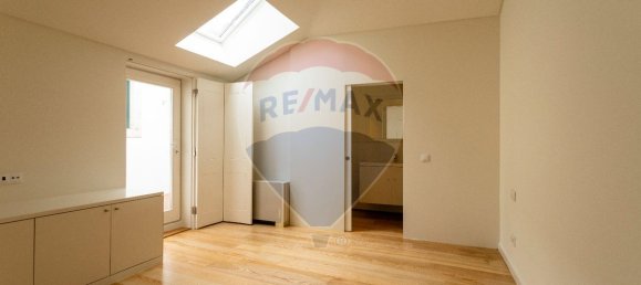 2 bedrooms Apartment in Lisbon, Portugal No. 76774 11