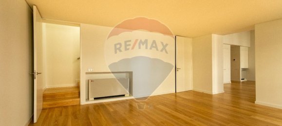 2 bedrooms Apartment in Lisbon, Portugal No. 76774 4