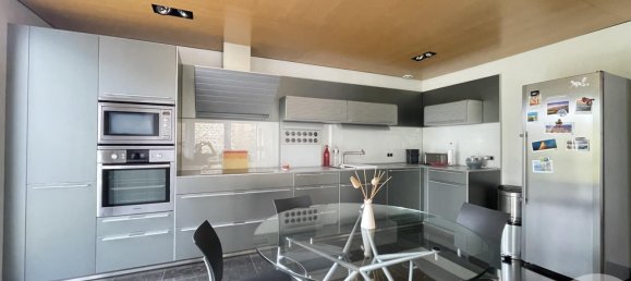 4 bedrooms Villa in Charleville-Mezieres, France No. 257865 3