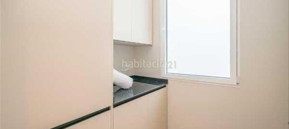 2 bedrooms Apartment in Madrid, Spain No. 127452 8