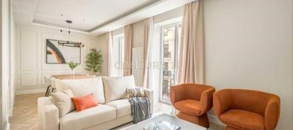 2 bedrooms Apartment in Madrid, Spain No. 127452 2