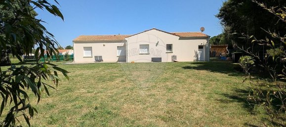 3 bedrooms House in Corme-Ecluse, France No. 277485 17