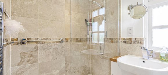 3 Schlafzimmer Haus in Egham, United Kingdom, Nr. 8626 22