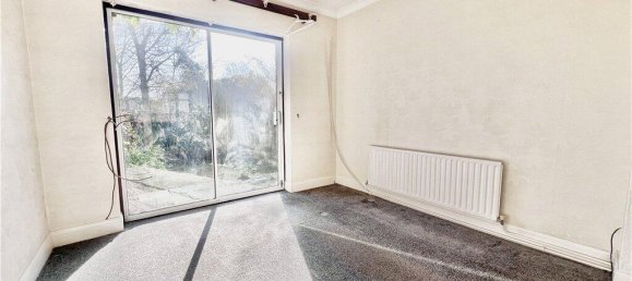 3 bedrooms House in Twickenham, United Kingdom No. 8499 6