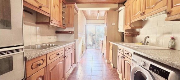 3 bedrooms House in Twickenham, United Kingdom No. 8499 3