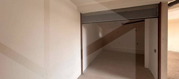 Квартира с 3 комнатами в Битетто, Италия № 27842 23