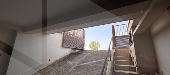 Квартира с 3 комнатами в Битетто, Италия № 27842 22