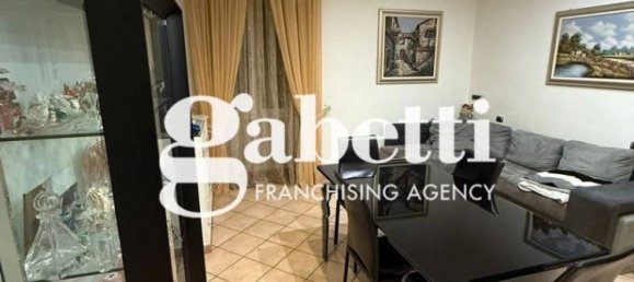 2 bedrooms Apartment in Rome, Italy No. 142777 11