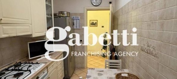 2 bedrooms Apartment in Rome, Italy No. 142777 13