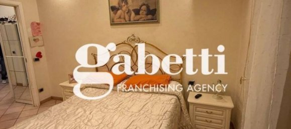 2 bedrooms Apartment in Rome, Italy No. 142777 15